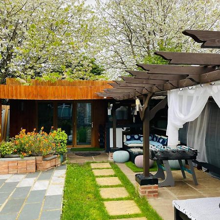 Tropical Style House Near Newcastle City Centre Екстериор снимка